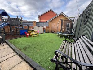 Photo 13- click for photo gallery